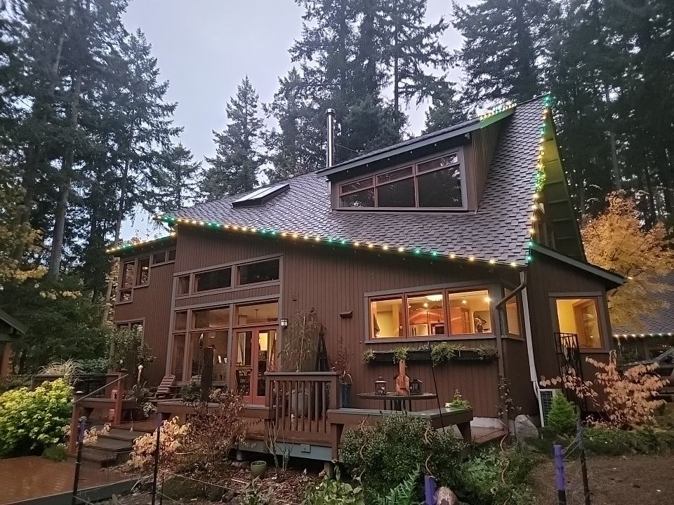 Christmas Lights on House